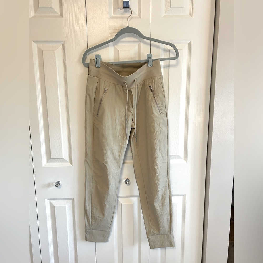 Athleta Trekkie Mid Rise Legacy Jogger